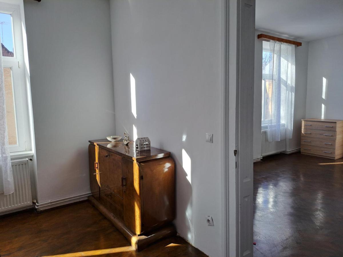 Cozy Apartment In The Heart Of 시비우 외부 사진